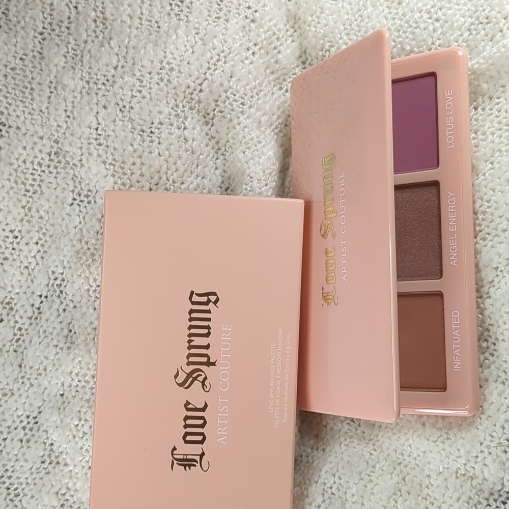 Artist Couture Love Sprung Face Palette in Volume II, 3pods x 4g/14